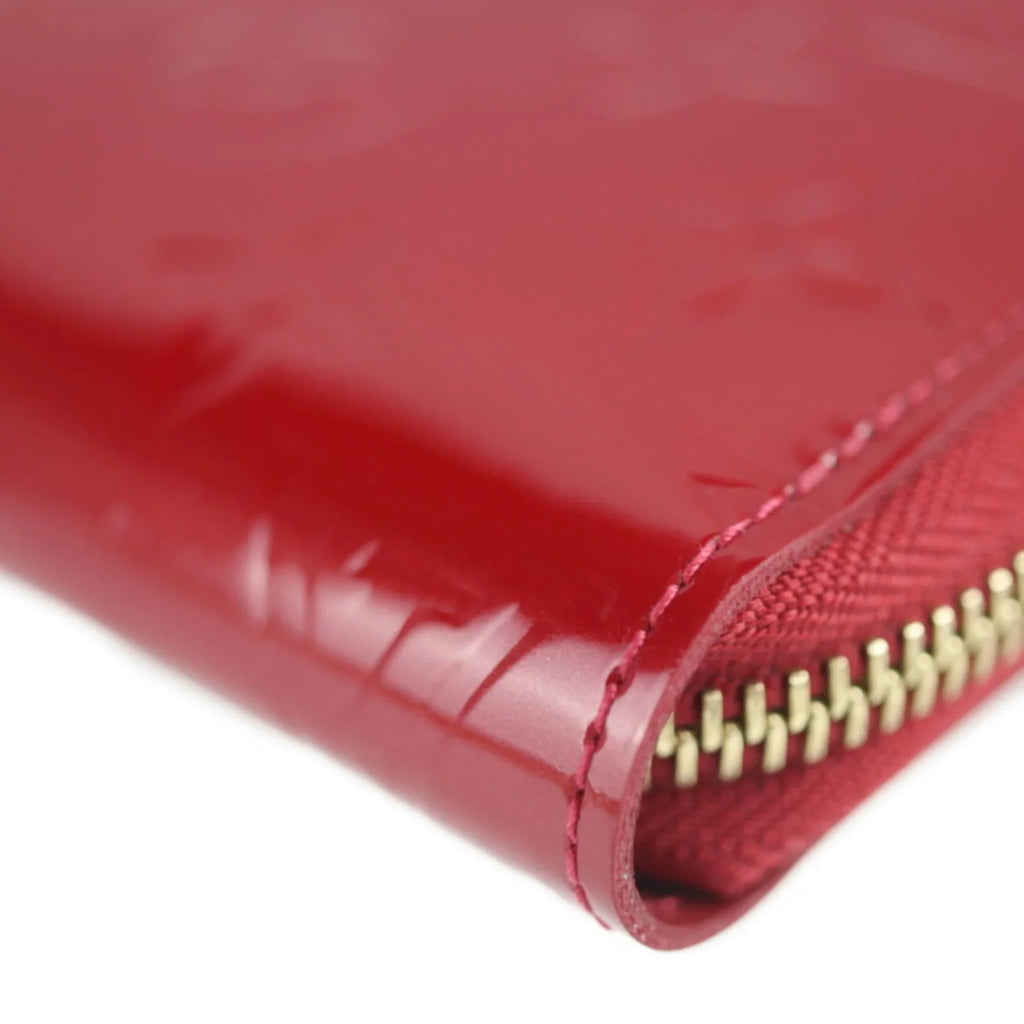 Pre-Owned LOUIS VUITTON Louis Vuitton Zippy Wallet Long M90200 Monogram Vernis Surise Red Round Zipper Zip Gold Metal Fittings (Good)