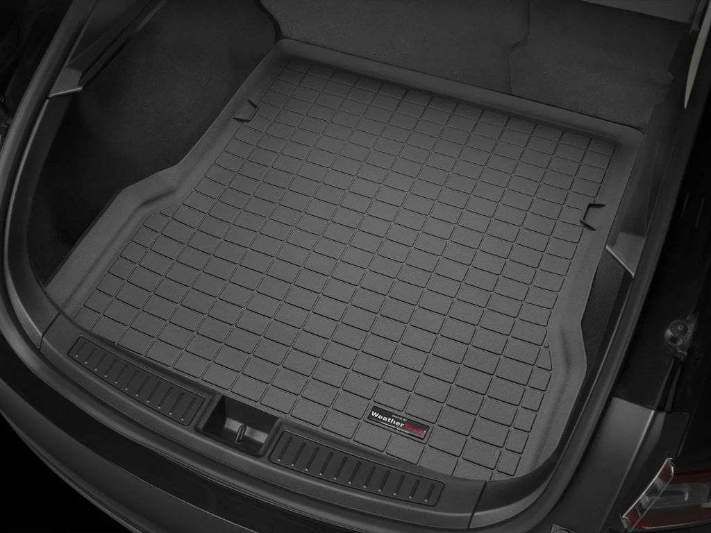 WeatherTech Cargo Trunk Liner with Bumper Protector suitable with 2015-2019 Subaru Outback - Behind 2nd Row Seating With Bumper Protector, Black